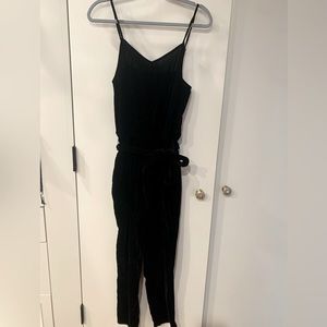 NWT Gap Black Velvet Belted/Sash Tie Jumpsuit Small